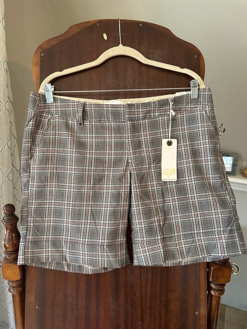 NWT Y2K Fox Girls gray plaid shorts classic tartan check pattern size 11